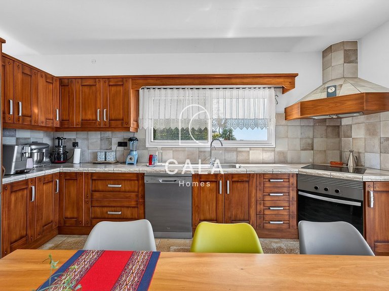 Villa for Sale in Guia De Isora, Tenerife 13