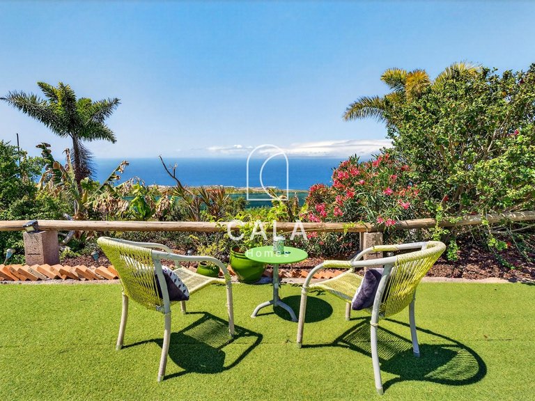 Villa for Sale in Guia De Isora, Tenerife 36