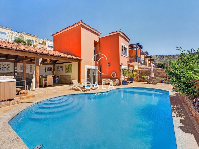 Town House for Sale in Costa Adeje, Tenerife 1