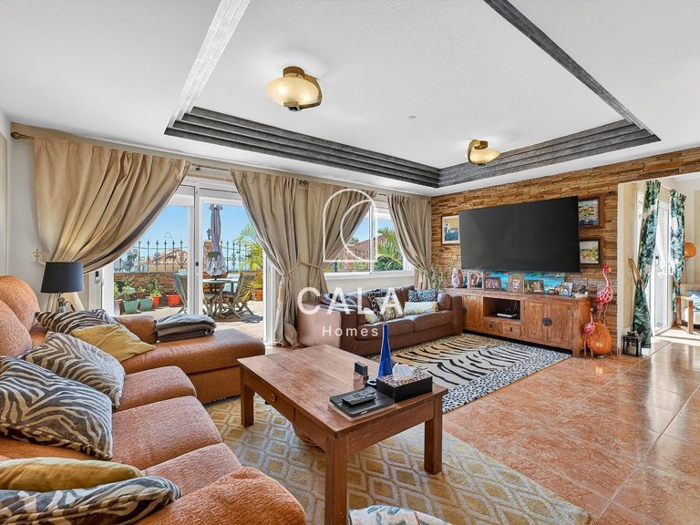 Town House for Sale in Costa Adeje, Tenerife 14