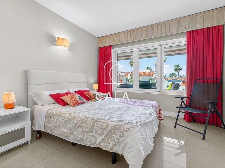 Apartment for Sale in San Eugenio Alto, Tenerife 9