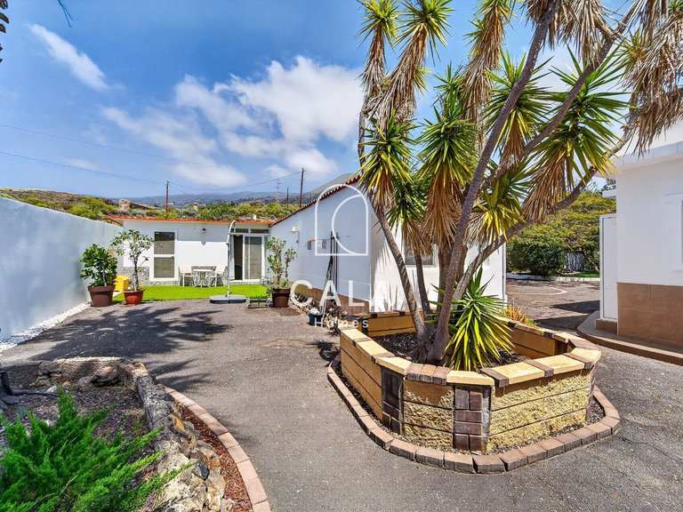 Villa for Sale in Guia De Isora, Tenerife 26