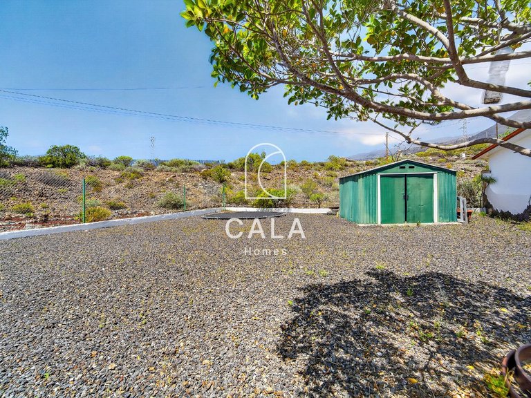 Villa for Sale in Guia De Isora, Tenerife 34