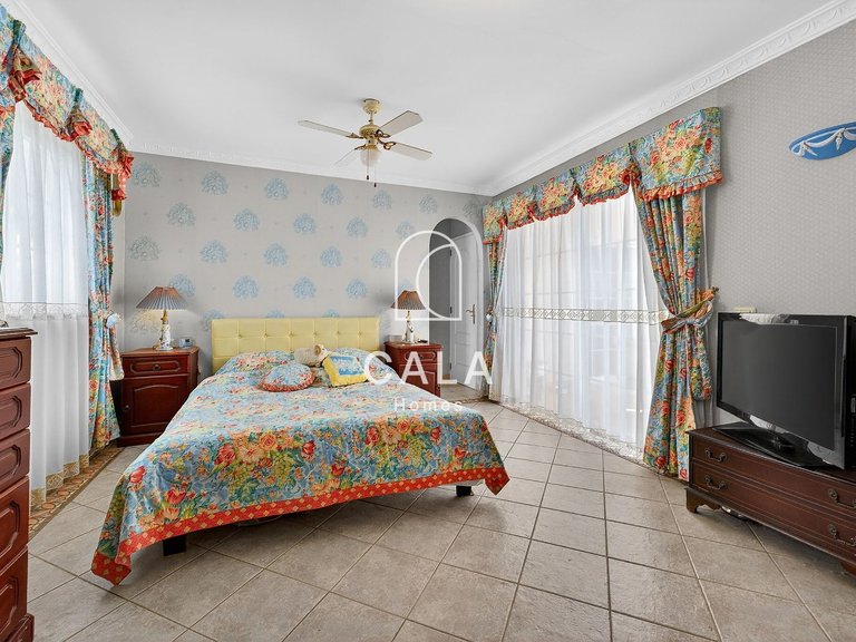 Villa for Sale in Callao Salvaje, Tenerife 14