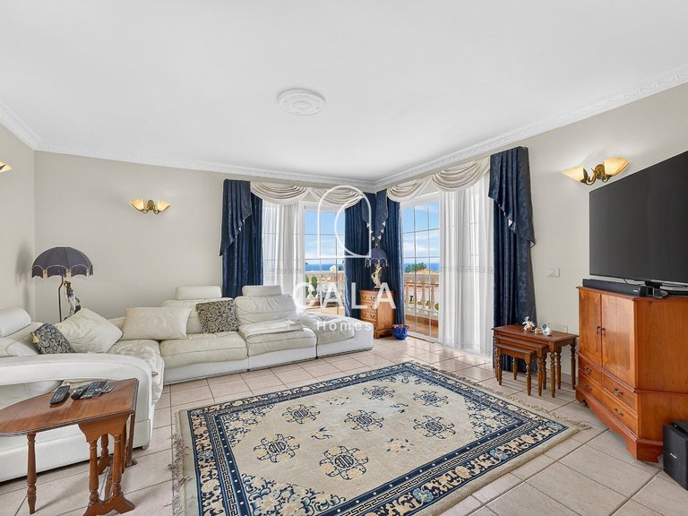 Villa for Sale in Callao Salvaje, Tenerife 16