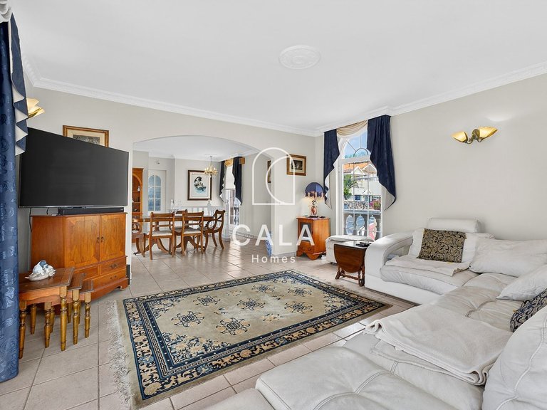 Villa for Sale in Callao Salvaje, Tenerife 18