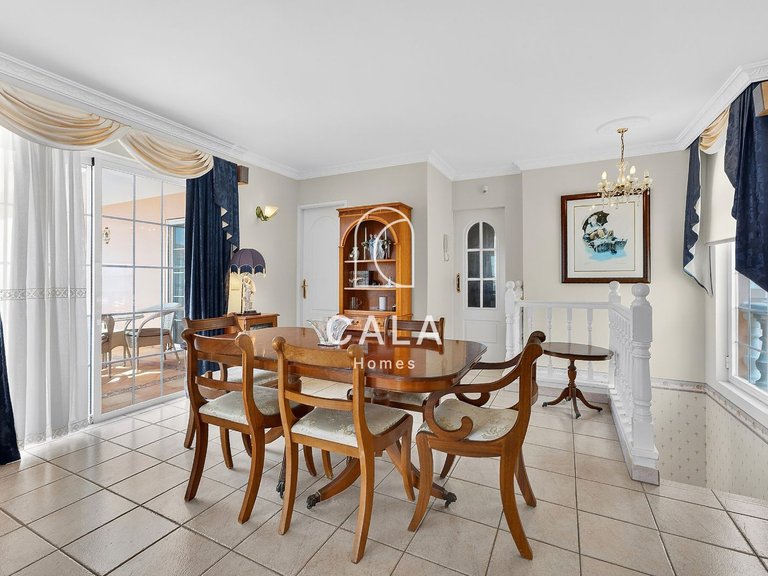 Villa for Sale in Callao Salvaje, Tenerife 19
