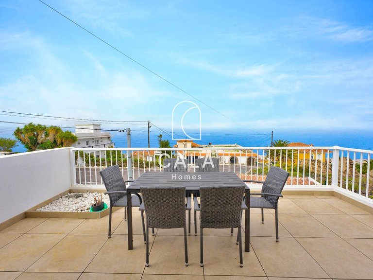 Villa for Sale in Adeje, Tenerife 8