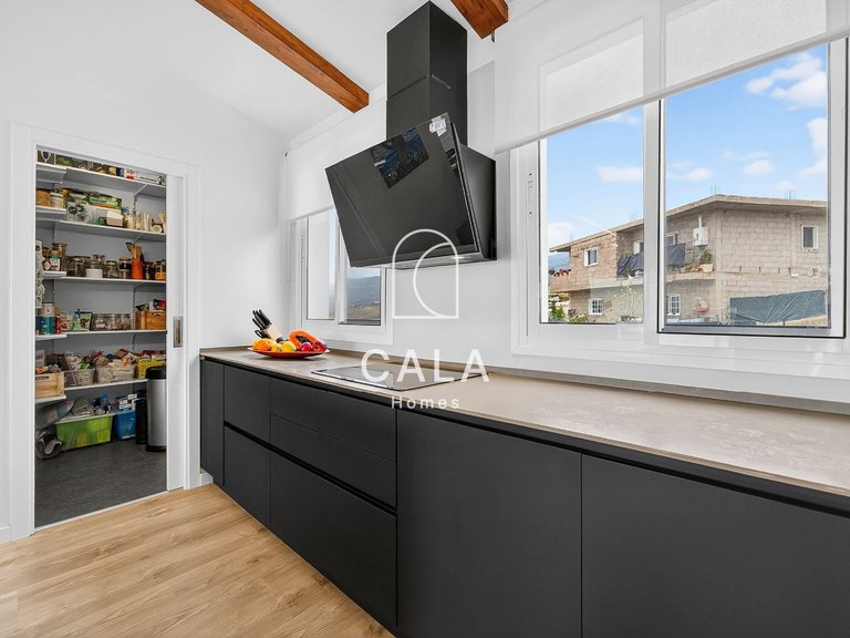Villa for Sale in Adeje, Tenerife 18