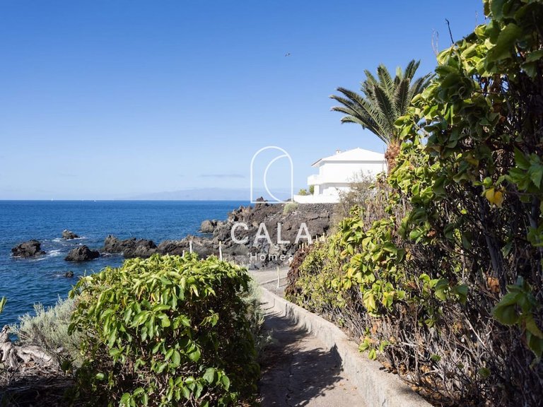 Apartment for Sale in Puerto De Santiago, Tenerife 7