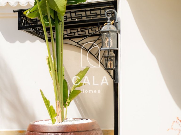 Villa for Sale in San Eugenio Alto, Tenerife 29