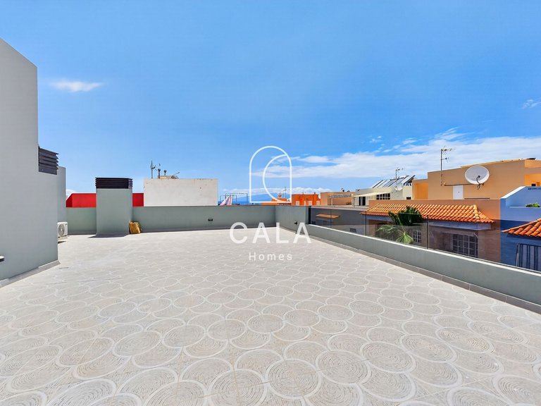Apartment for Sale in Playa San Juan, Tenerife 17
