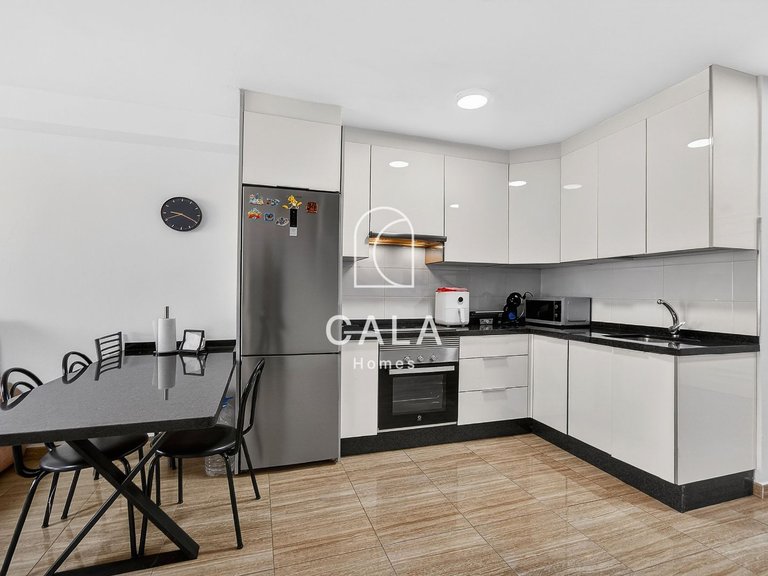 Town House for Sale in Palm-mar, Tenerife 7