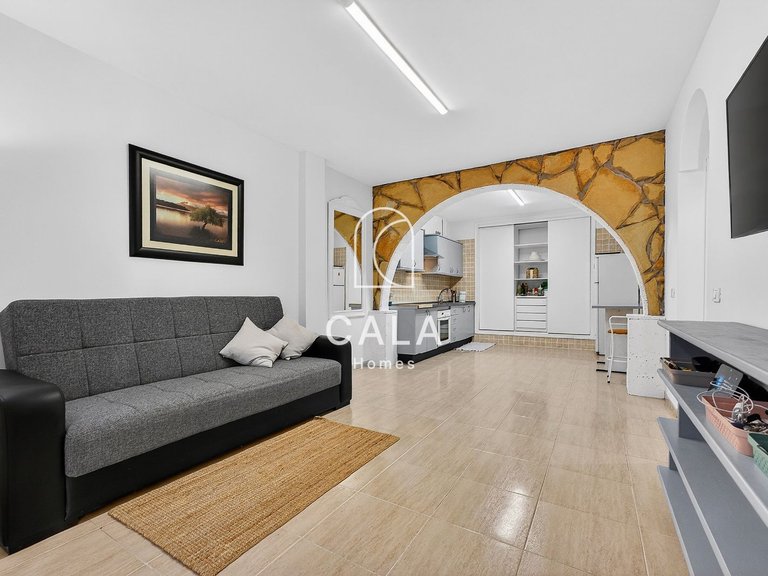 Apartment for Sale in Valle De San Lorenzo, Tenerife 1