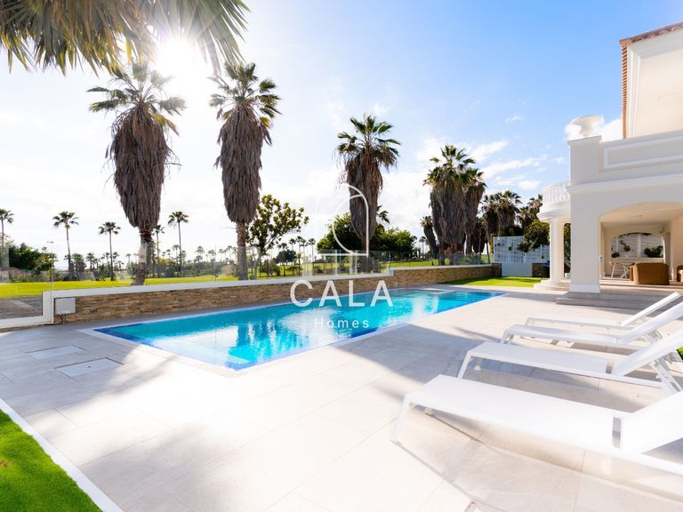 Villa for Sale in La Caleta, Tenerife 5