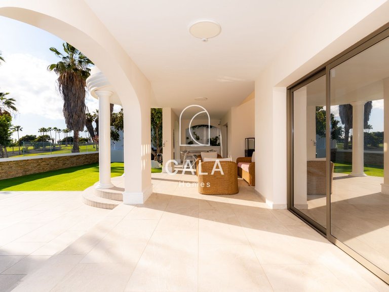 Villa for Sale in La Caleta, Tenerife 14
