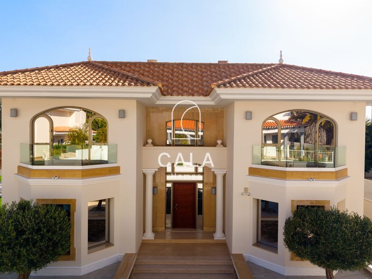 Villa for Sale in La Caleta, Tenerife 50