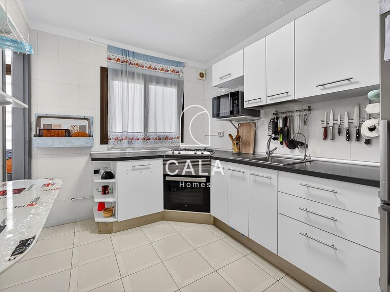 Town House for Sale in Playa San Juan, Tenerife 9
