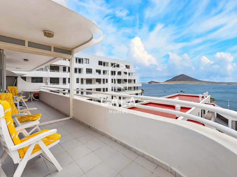 Apartment for Sale in El Medano, Tenerife 1