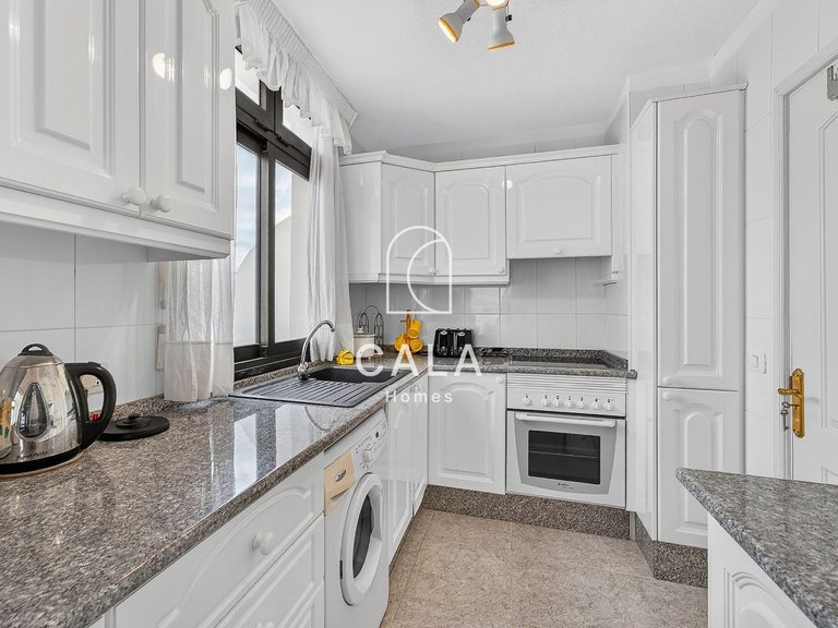 Apartment for Sale in El Medano, Tenerife 9