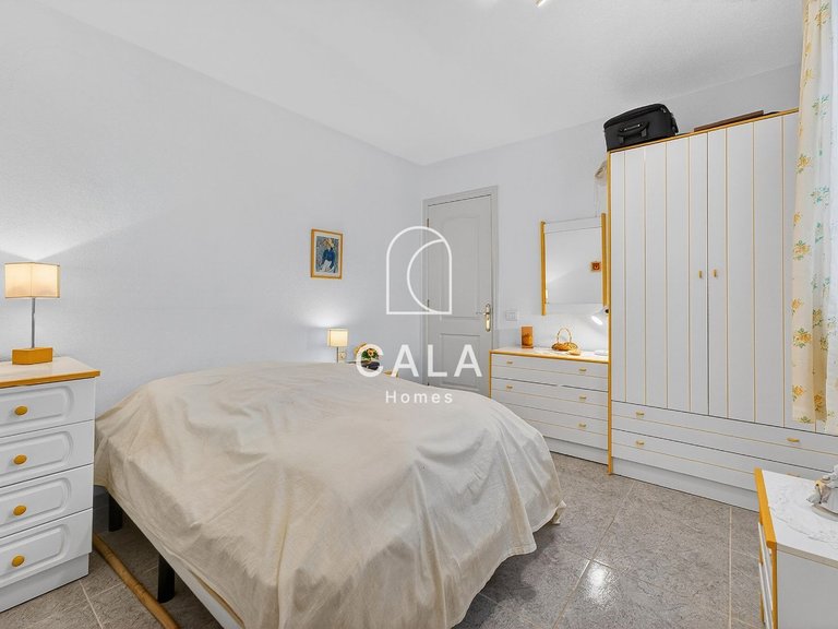 Apartment for Sale in El Medano, Tenerife 11