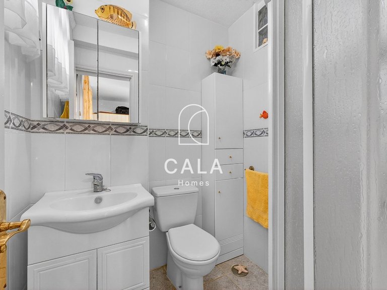 Apartment for Sale in El Medano, Tenerife 12