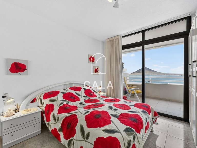 Apartment for Sale in El Medano, Tenerife 14