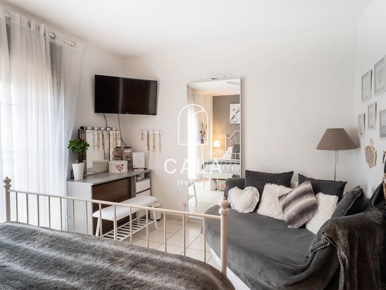 Town House for Sale in Las Chafiras, Tenerife 22