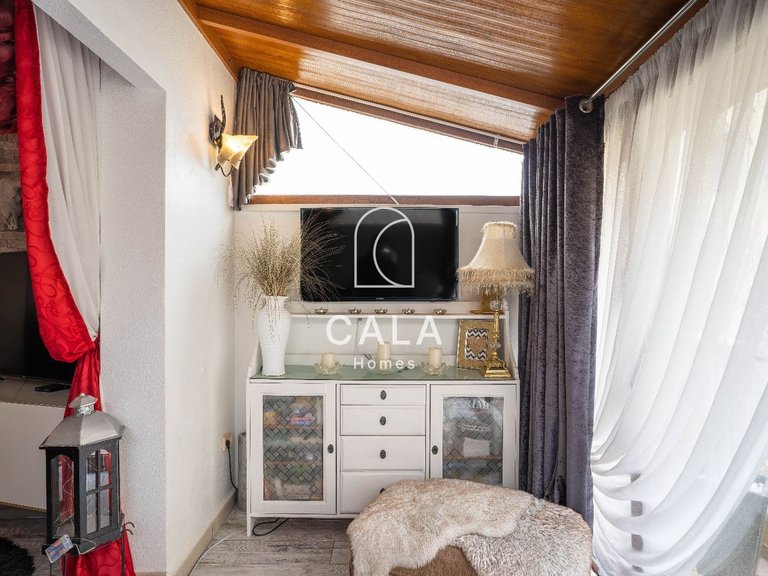 Town House for Sale in Las Chafiras, Tenerife 11