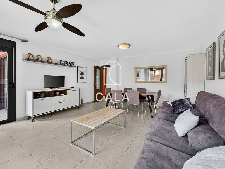 Apartment for Sale in Palm-mar, Tenerife 7