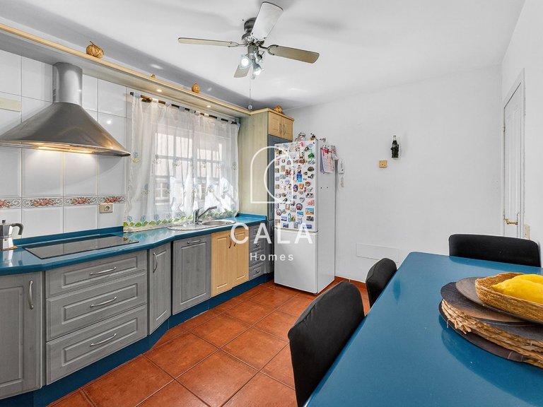 Town House for Sale in Adeje, Tenerife 11