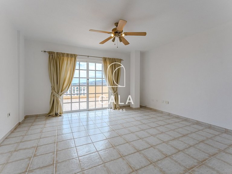 Apartment for Sale in Costa Adeje, Tenerife 6