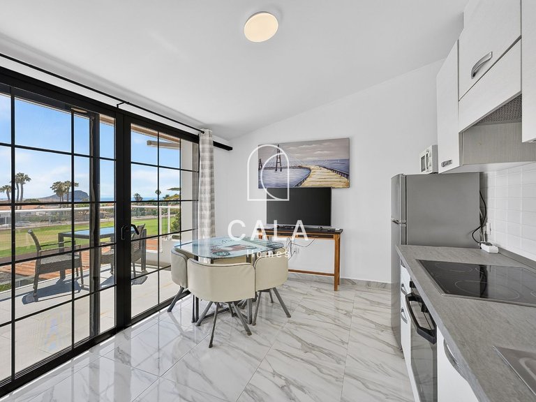 Villa for Sale in Golf Del Sur, Tenerife 22