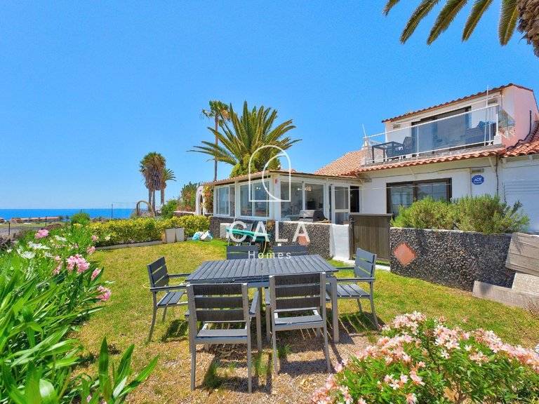 Villa for Sale in Golf Del Sur, Tenerife 1