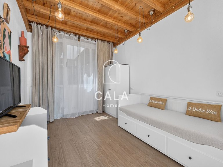 Villa for Sale in San Eugenio Alto, Tenerife 15