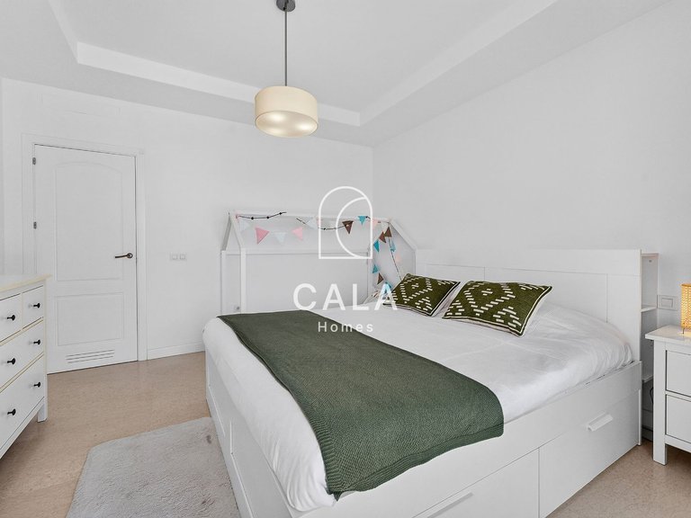 Villa for Sale in San Eugenio Alto, Tenerife 20