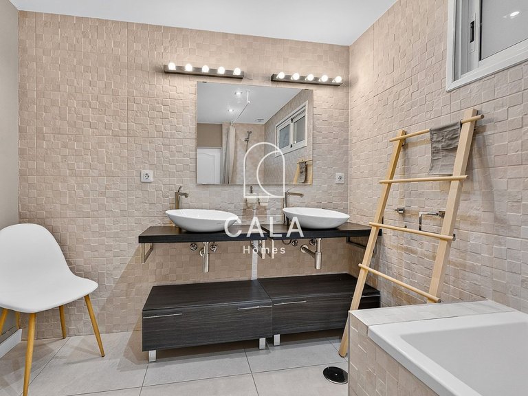 Villa for Sale in San Eugenio Alto, Tenerife 38