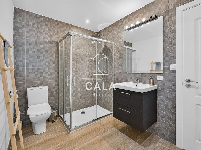 Villa for Sale in San Eugenio Alto, Tenerife 42