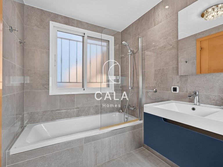 Villa for Sale in Costa Adeje, Tenerife 29