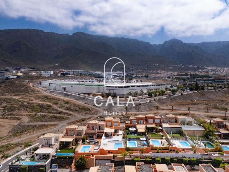 Villa for Sale in Costa Adeje, Tenerife 46