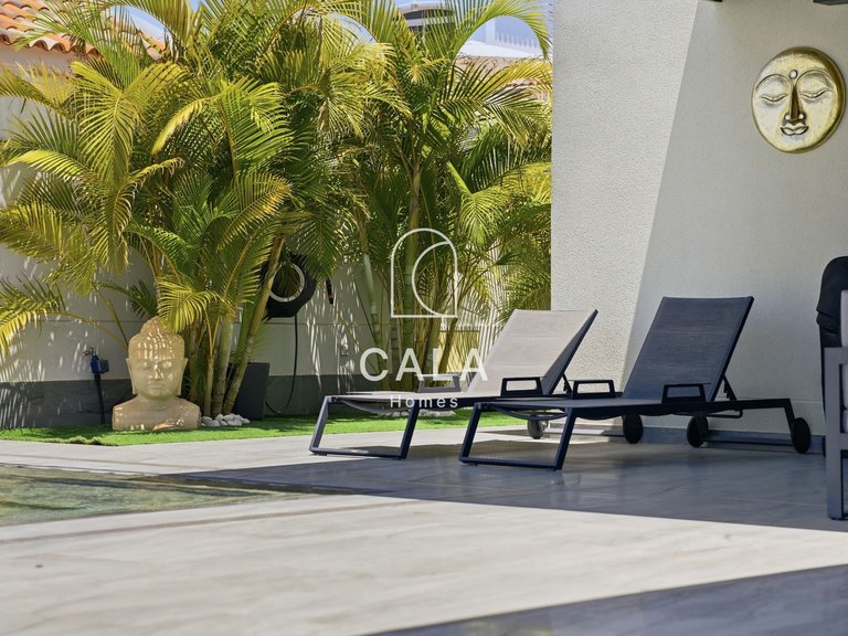 Villa for Sale in Costa Adeje, Tenerife 32