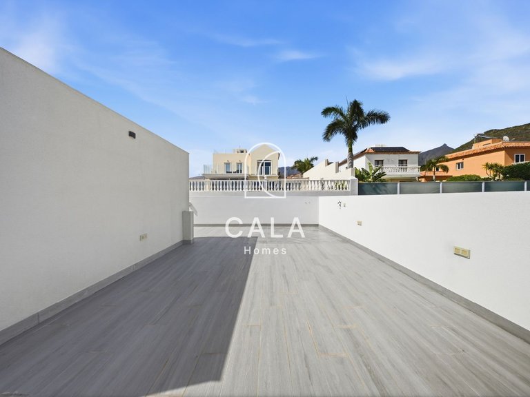 Villa for Sale in Costa Adeje, Tenerife 39