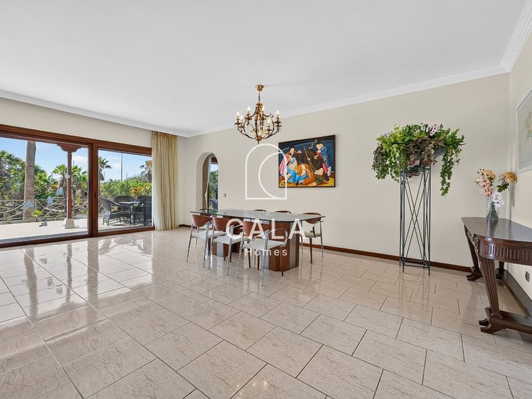 Villa for Sale in Golf Del Sur, Tenerife 5