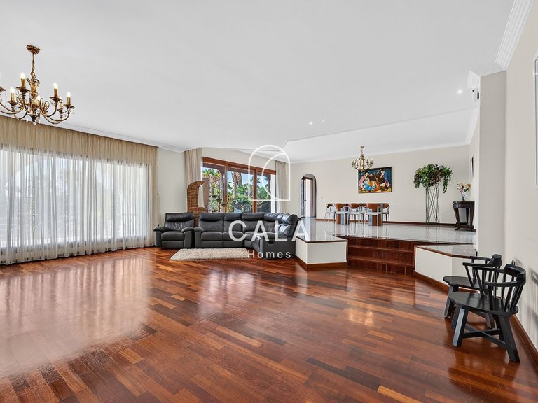 Villa for Sale in Golf Del Sur, Tenerife 8