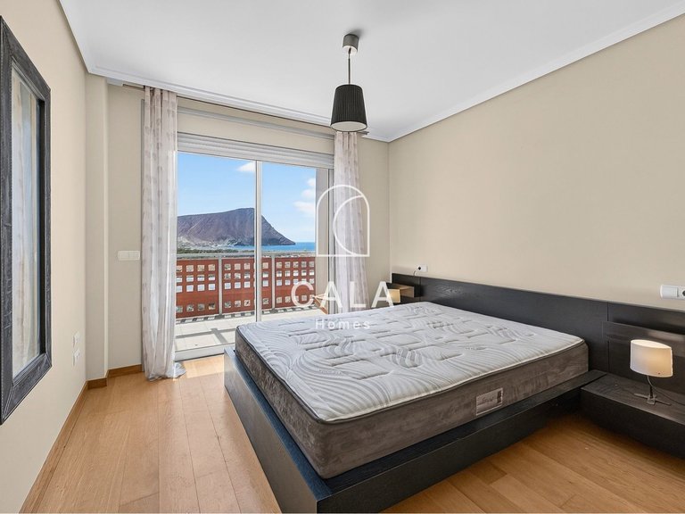Town House for Sale in El Medano, Tenerife 12