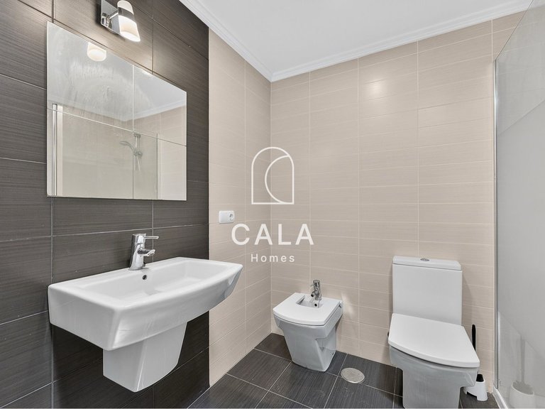 Town House for Sale in El Medano, Tenerife 21
