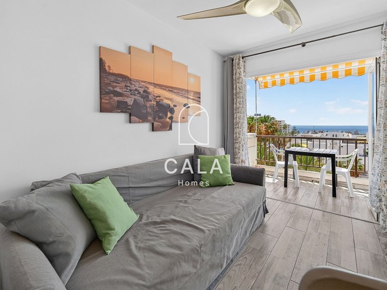 Apartment for Sale in Playa De Las Américas, Tenerife 6