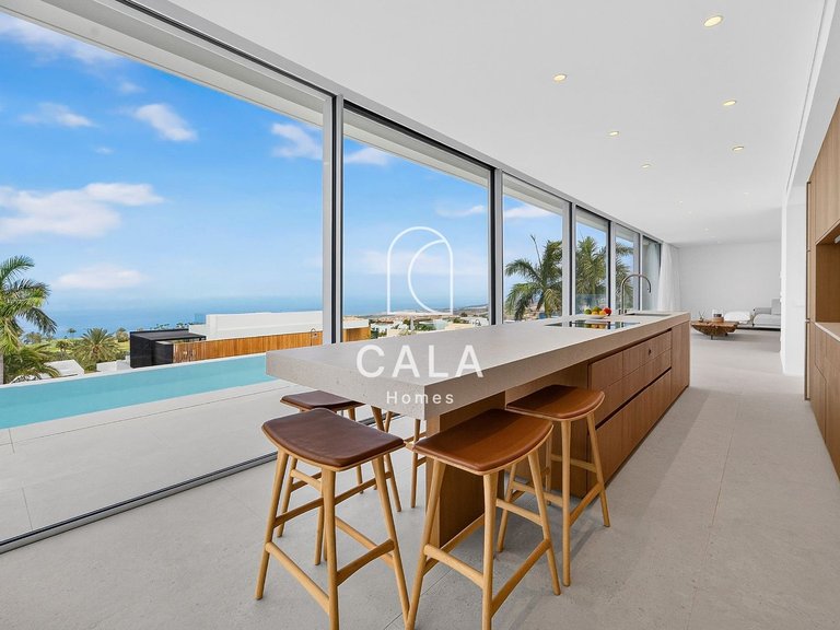 Villa for Sale in Abama, Tenerife 1