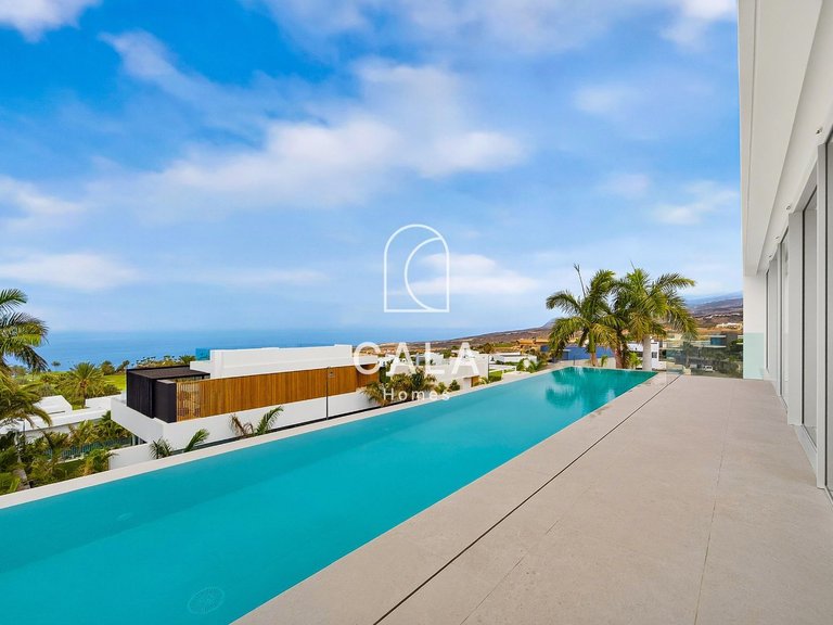 Villa for Sale in Abama, Tenerife 4