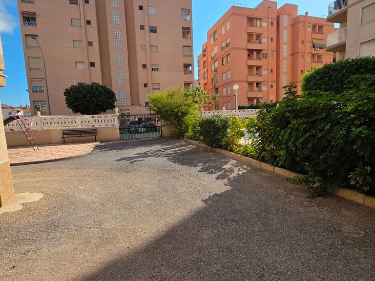 Apartment for Sale in Santa Pola, Alicante 46
